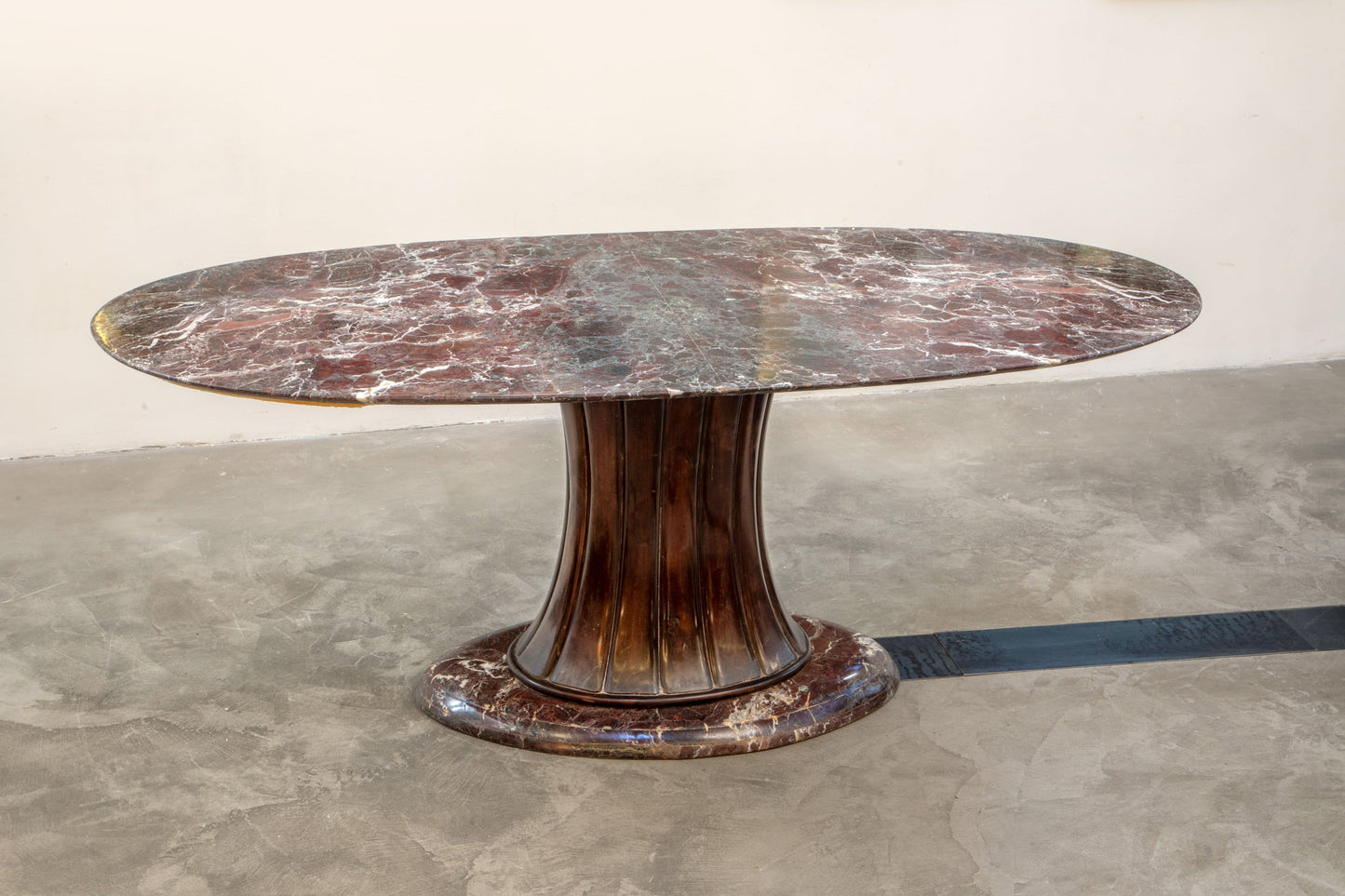 Osvaldo Borsani table from the 1950s