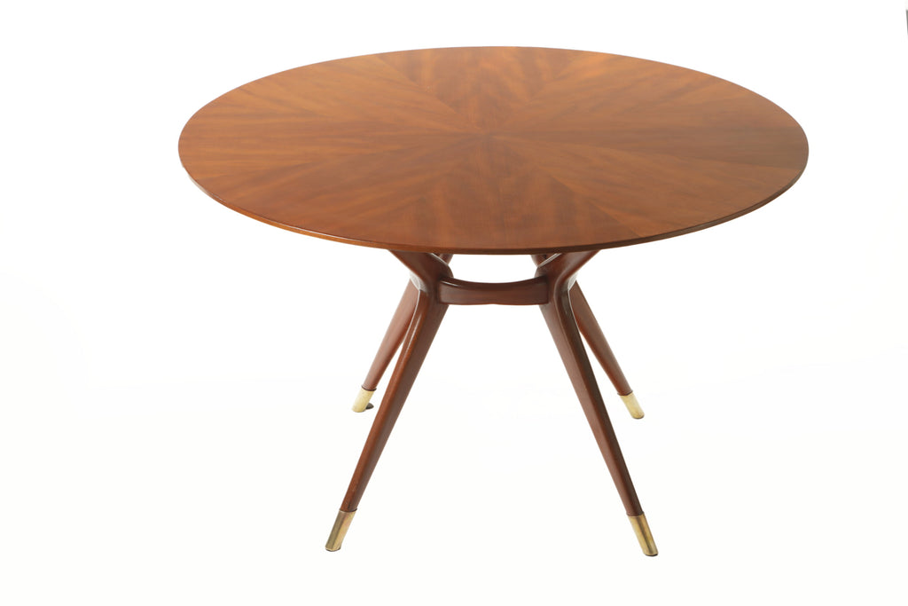 Silvio Cavatorta table 1950