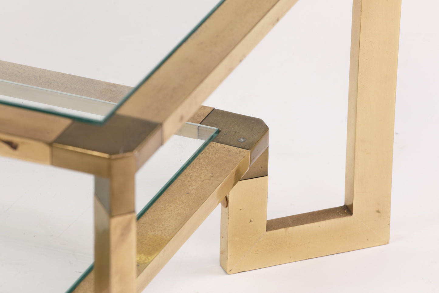 Coffee table from the 70s in brass and transparent glass