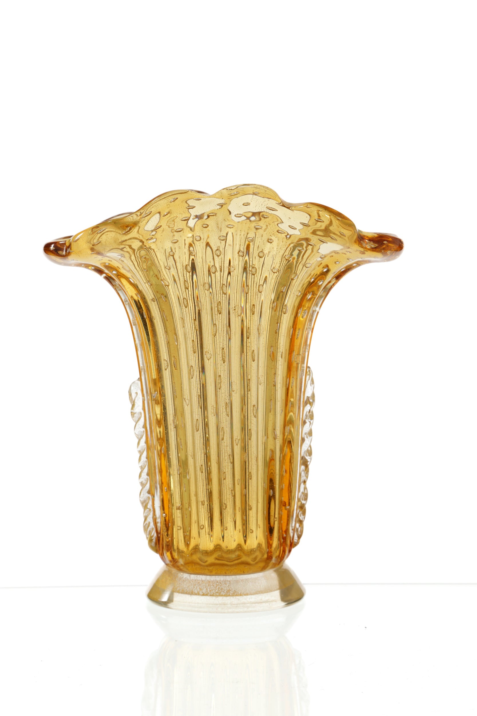 1960s vase in amber bullicante Murano glass