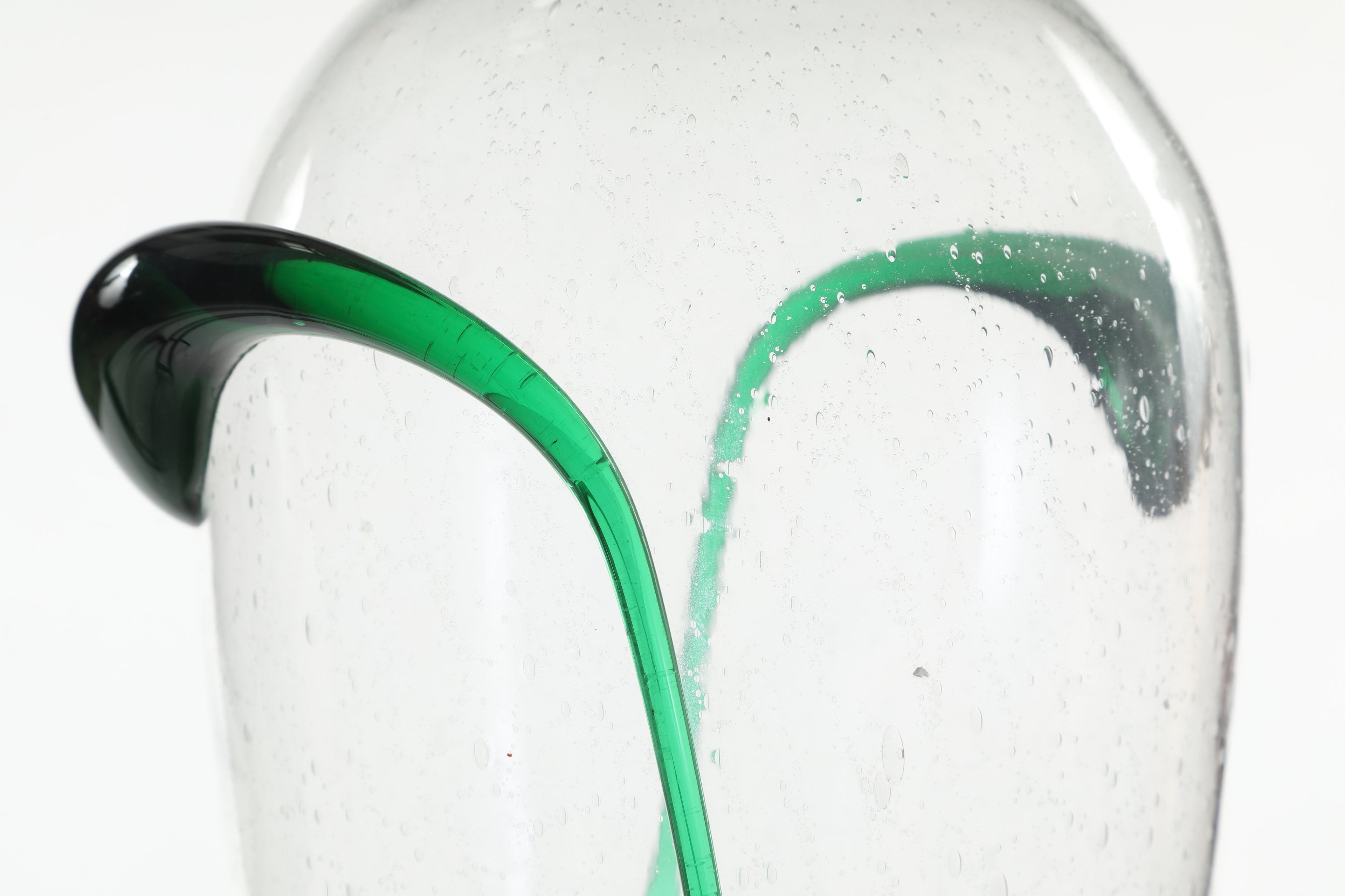 Vaso in vetro bullicante fasce verdi