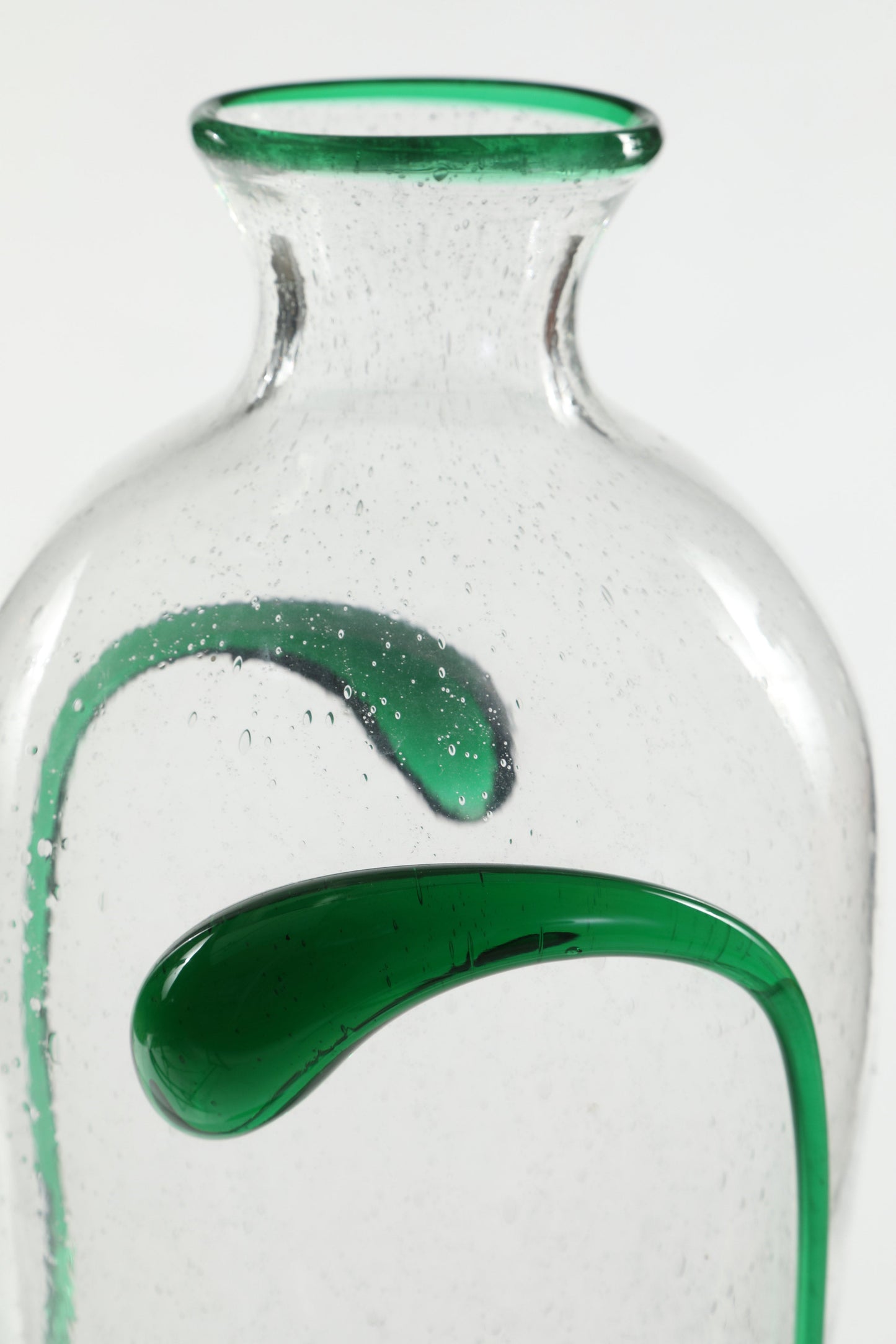 Vaso in vetro bullicante fasce verdi