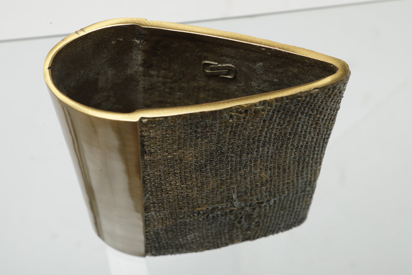 Vaso scultura brutalista Antonella Caprio Saviato anni 70