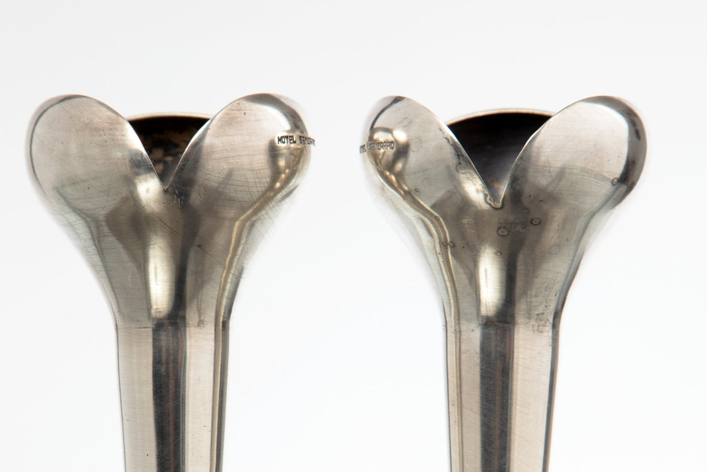 Pair of soliflore vases from the late 1960s by Gio Ponti for Fratelli Calderoni